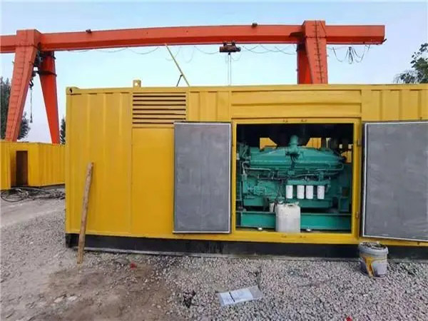 湘阴冬季低温环境下，500KW发电机组应该选择什么类型的启动电瓶？